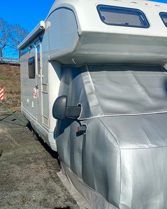 copertura invernale camper