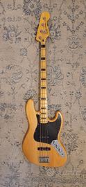 Basso Squier Jazz Bass