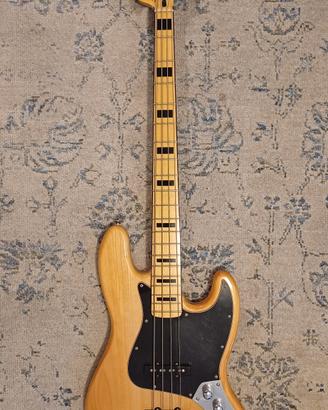 Basso Squier Jazz Bass