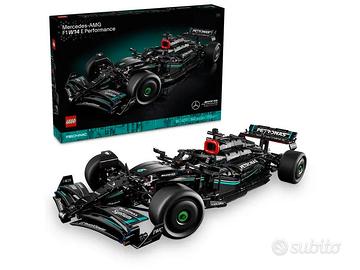 Lego Technic Mercedes-AMG F1 GIA MONTATO