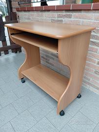 Scrivania porta computer 