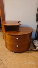 2 comodini in ciliegio con cassetti grandi