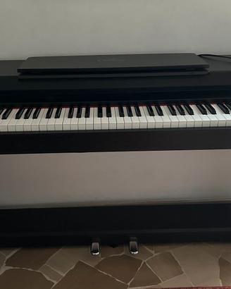 Pianoforte Yamaha Clavinova CLP-153SG