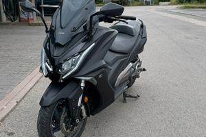 Kymco AK 550 FULL OPTIONAL+modifiche+tagliando+bat