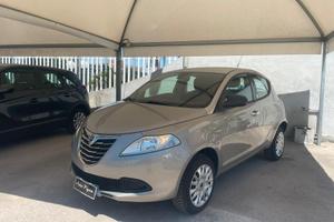 Lancia Ypsilon 0.9 TwinAir 85 CV 5 porte Metano Ec