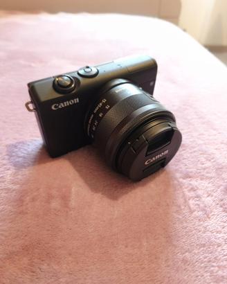 Canon EOS M200