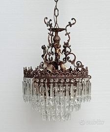 Lampadario con cristalli 