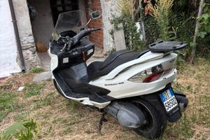 Scuter 400