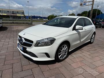 Mercedes-benz A 180 d Automatic Business