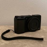 Ricoh GR III x