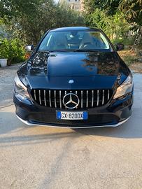 Mercedes c l a