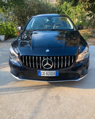 Mercedes c l a