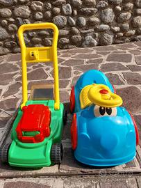 Macchinina cavalcabile primi passi marca Chicco e 