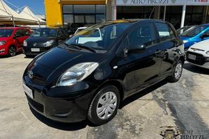TOYOTA YARIS 1.0 BENZINA ANNO 2011 CON 130000Km
