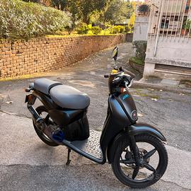 Scarabeo 50 de lux anno 1998