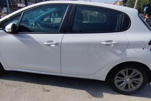 Peugeot 208 GPL  1.2 5p (active)