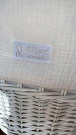 Culla i vimini e tessuto