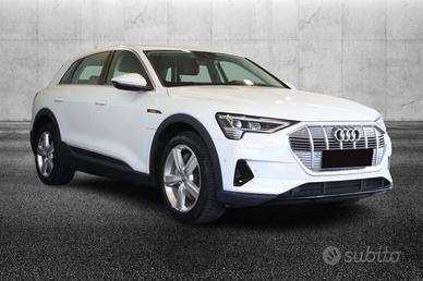 AUDI e-tron 50 quattro