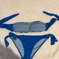 Costumi taglia m 5€ l’uno