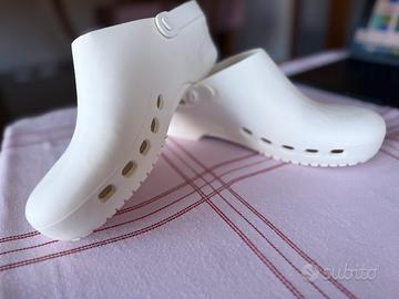 Zoccolo sanitario 41