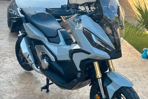 Honda X-ADV 750 DCT Adventure