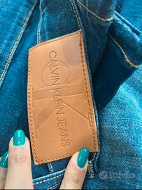 IT 54 | W44 • Nuovo con cartellino • Calvin Klein