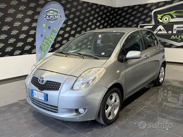 Toyota Yaris - 2007 1.0 BENZINA 69 CV 5 porte