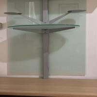 Mensola in vetro con supporto a muro