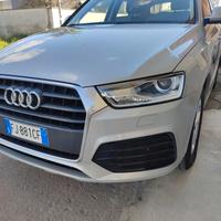 audi Q3 20017 restalin 