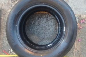 Coppia Pneumatici Continental  205/60 R16