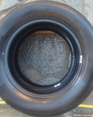 Coppia Pneumatici Continental  205/60 R16