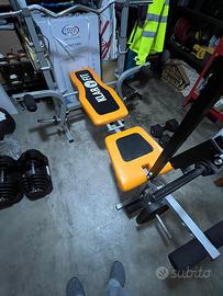 Panca+lat machine+leg extension