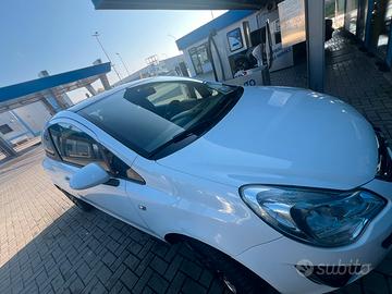 Opel corsa 1.4 gpl