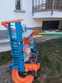 garage hot wheels 