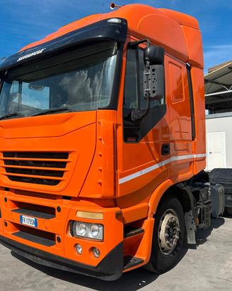 Trattore Stralis 480