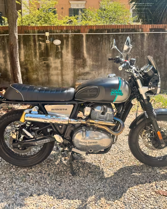 Royal Enfield Interceptor  650
