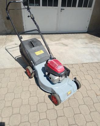Tagliaerba Self motore Honda 5.5 CV, trazionato 