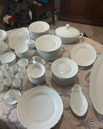 Servizio Richard Ginori “Vecchio Ginori” Bianco