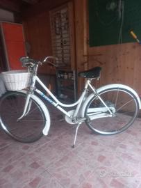 Bicicletta donna CERIZ anni 80 freni a bacchetta