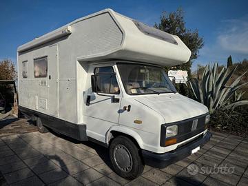 Ci International FIAT DUCATO MAXI 2.5 TDI CAMPER