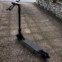 Xiaomi Mi Electric Scooter Pro 2