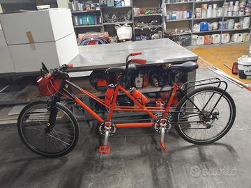 Bicicletta Tandem