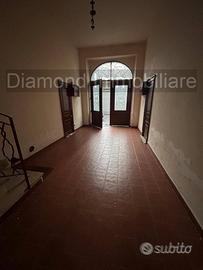 Casa semindipendente con garage a Zafferana Etnea