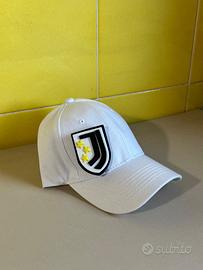 Berretto scudetto calcio Juventus