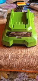 carica batterie greenworks  40v