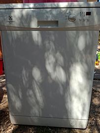 Lavastoviglie Rex Electrolux