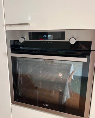 Forno AEG modello in garanzia