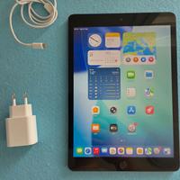 Apple iPad 8 th generation 32gb wifi 2020 10.2