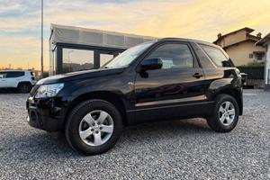 Suzuki Grand Vitara 1.9 DDiS 3 porte OK NEOPATENTA