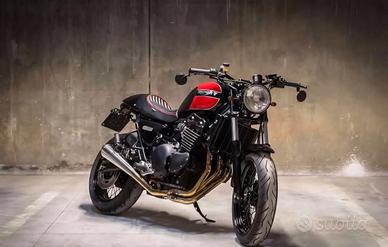 Triumph Legend 900TT cafè racer